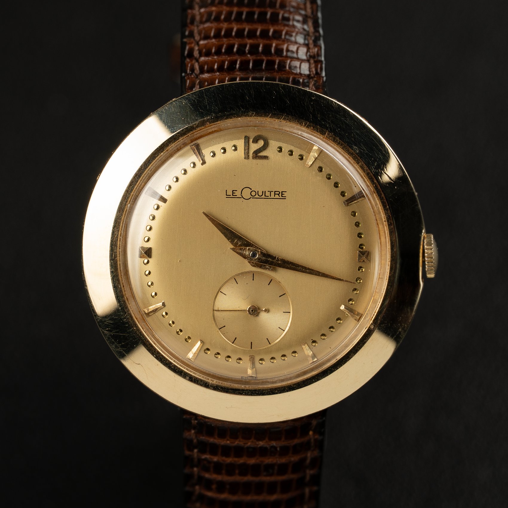 LeCoultre circa 1950 1015 "Disco Volante" 1015